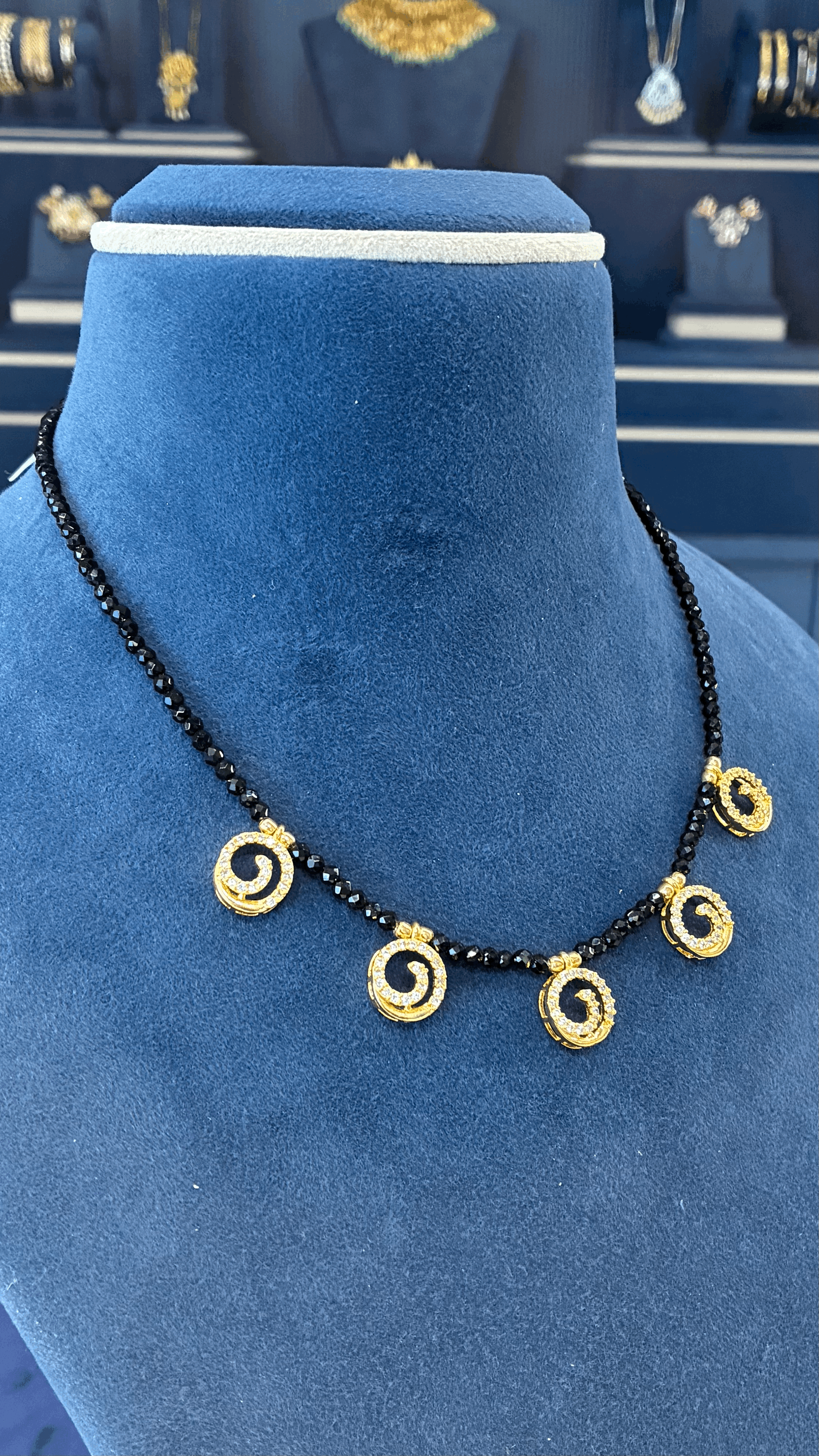 Blackbeads - 18 Inches