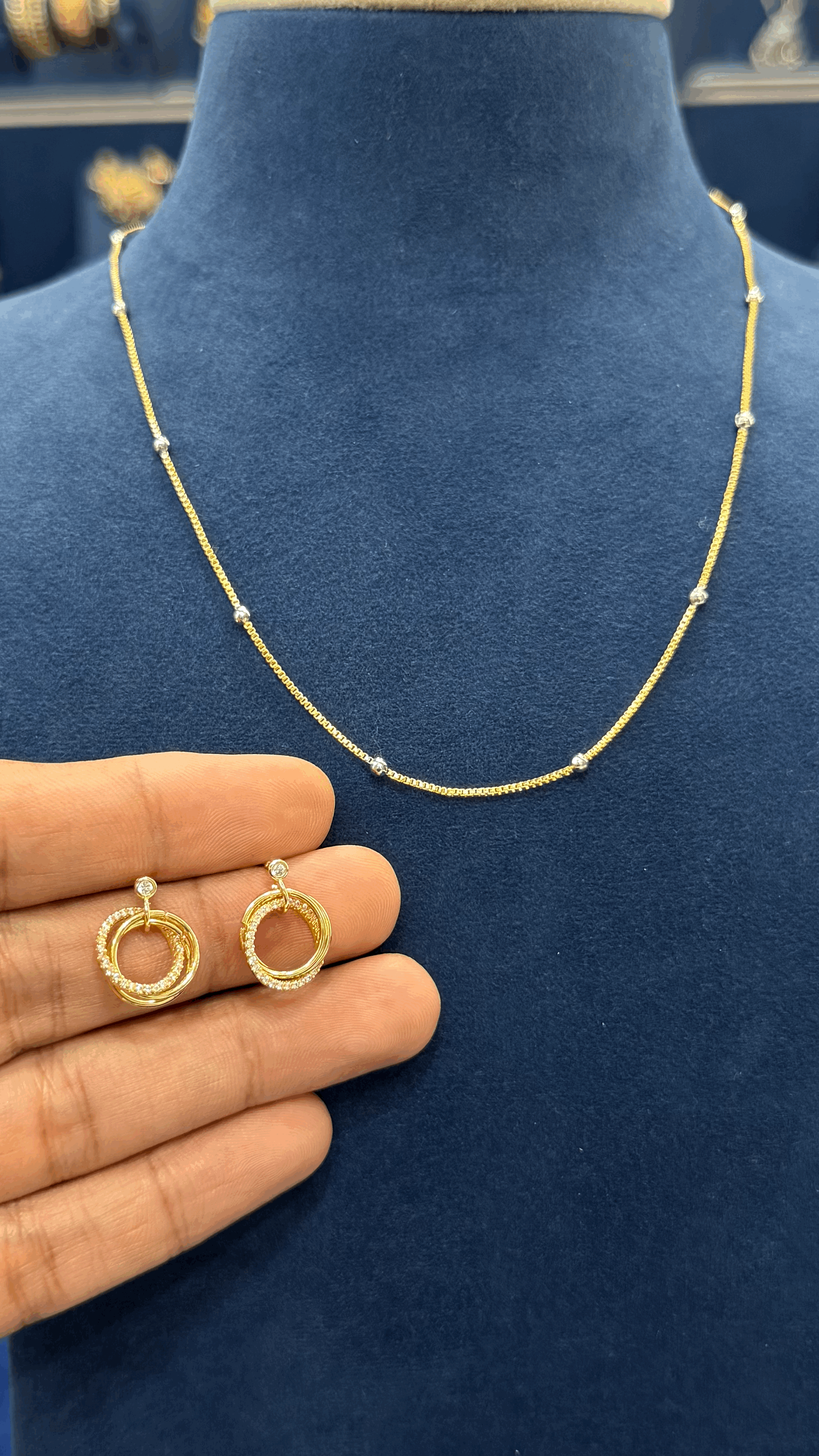 Chain with Cute Earings