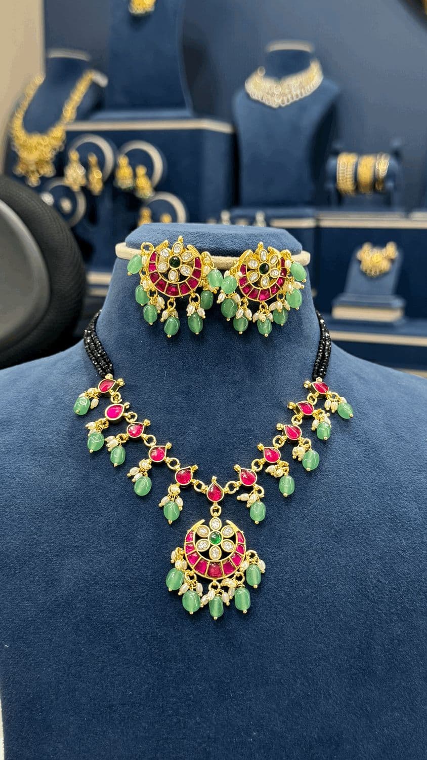 Jadau Blackbeads Set