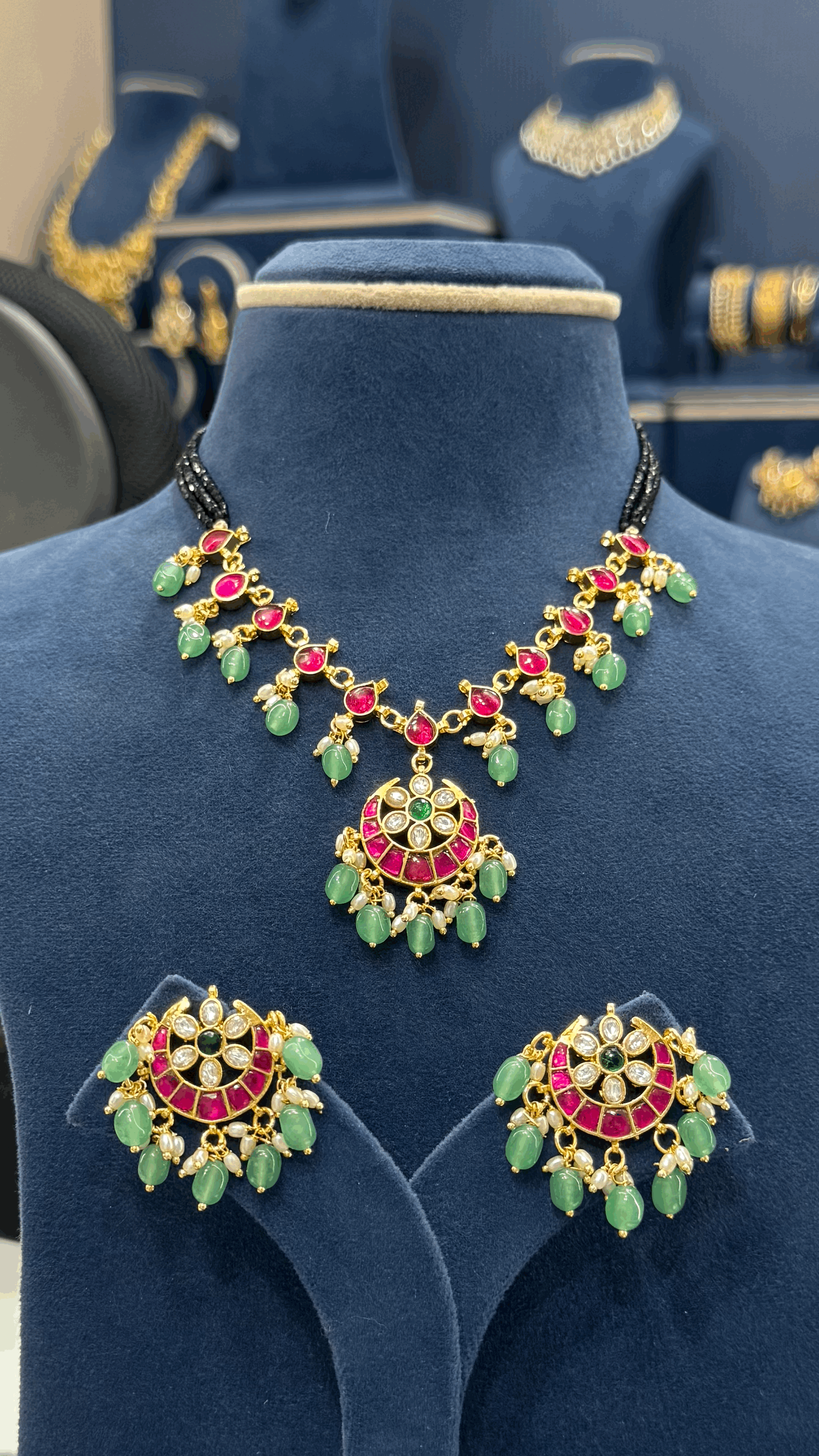 Jadau Blackbeads Set