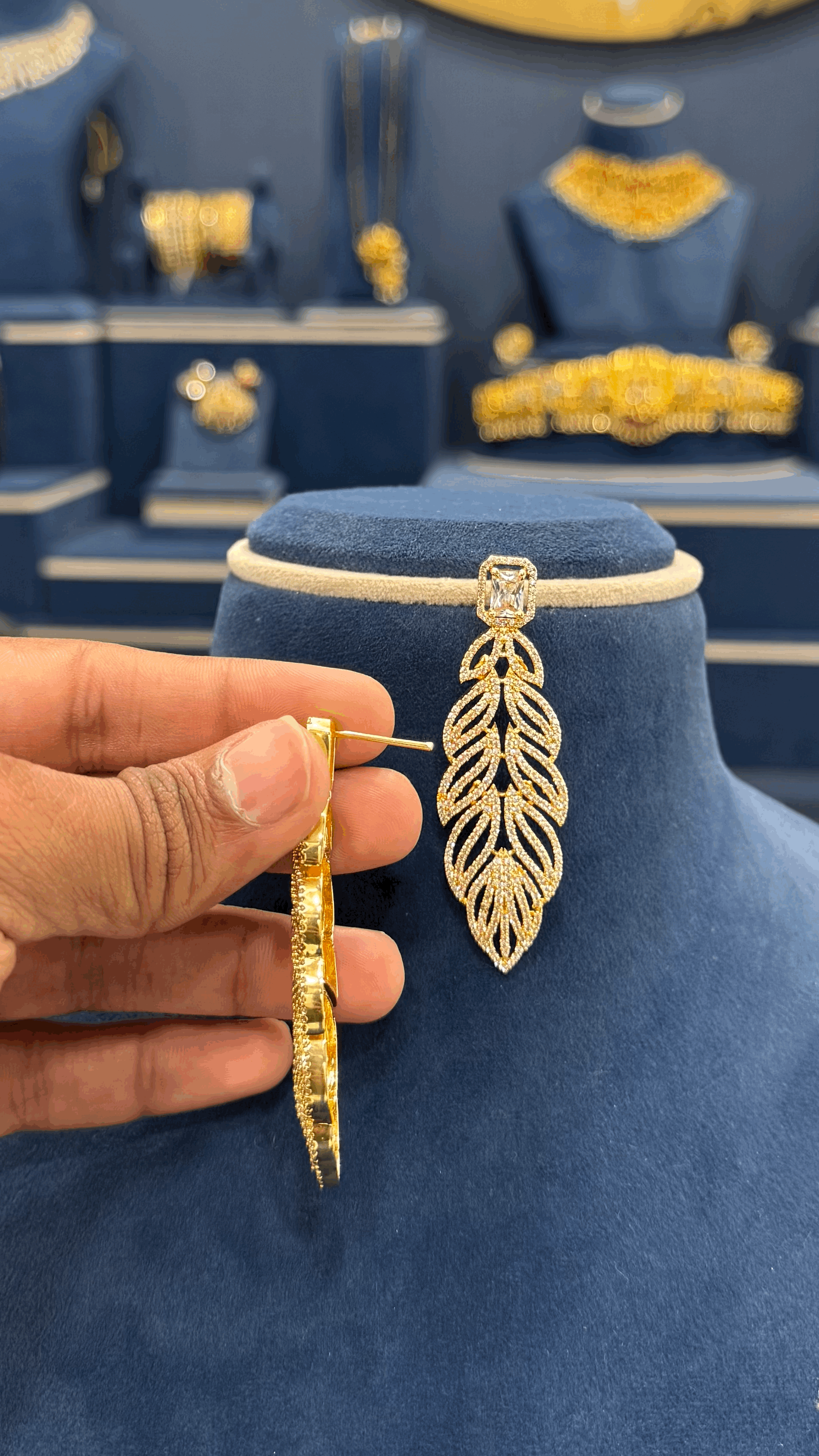 Cz Long Leaf Earings