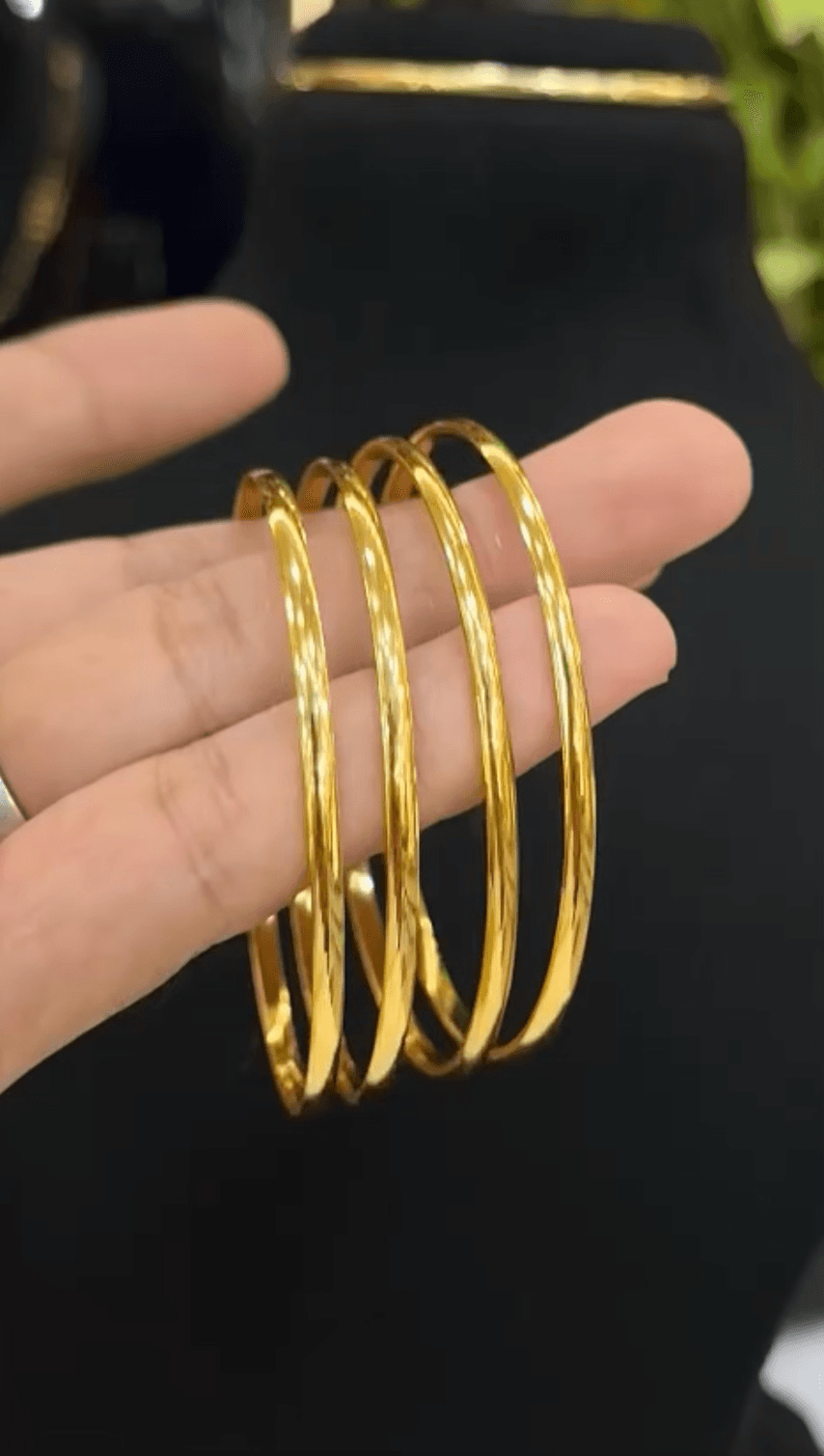 Plain Bangles (set Of 4)